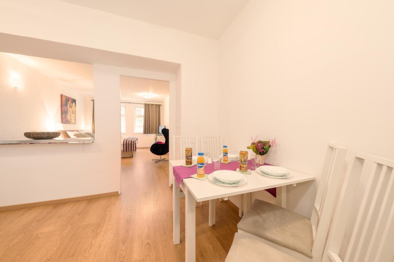 Prague City Stay Rohacova מראה חיצוני תמונה